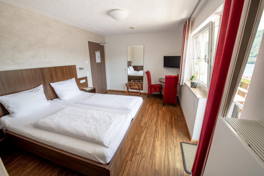 Garni Hotel Henn Simmerath Εξωτερικό φωτογραφία